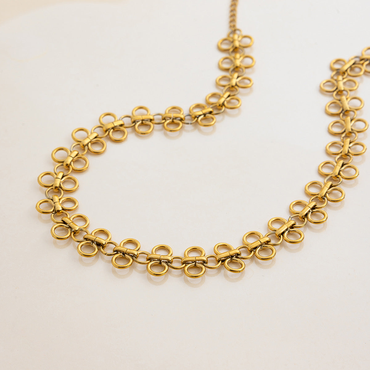 Golden Link Choker
