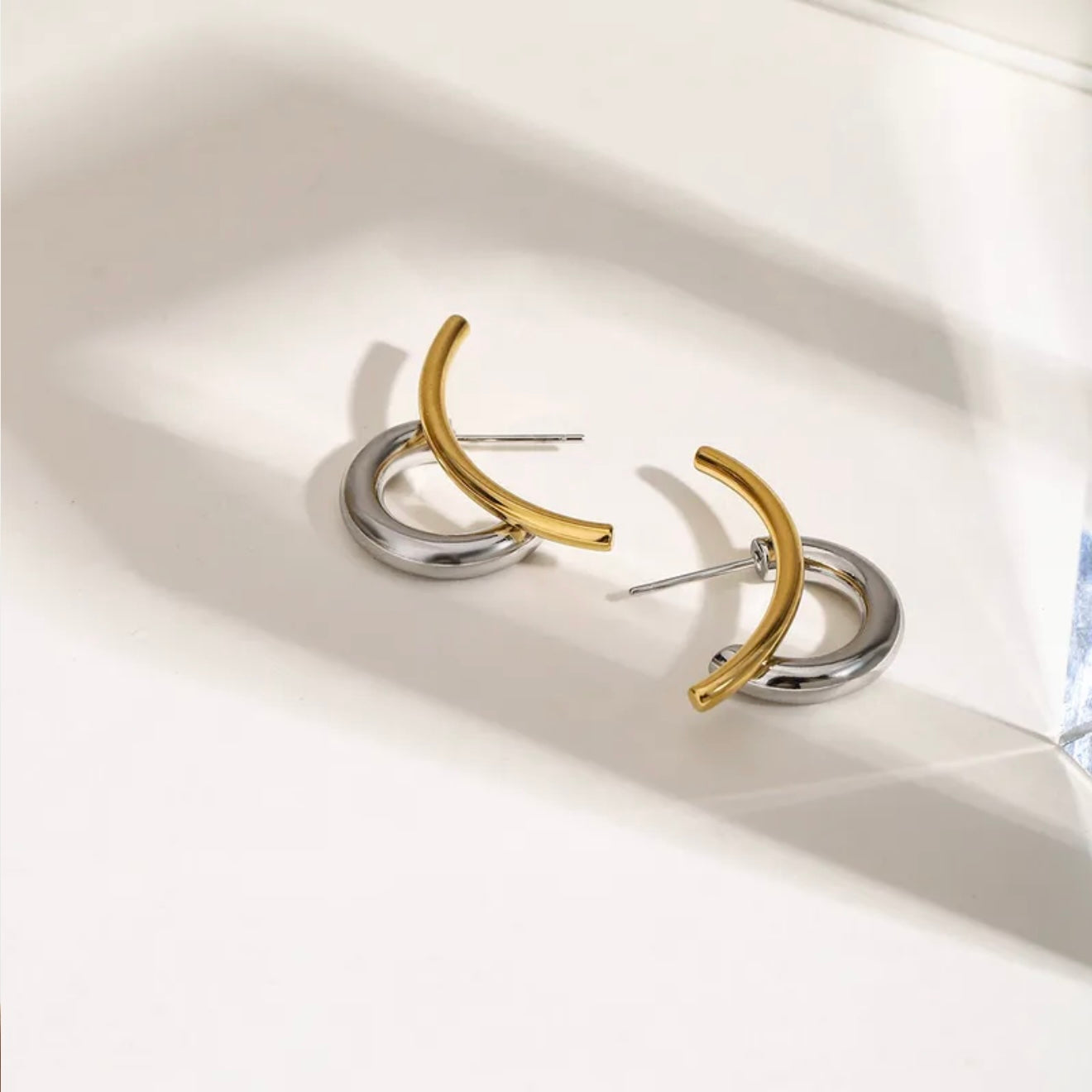 Solstice Sculptural Earring