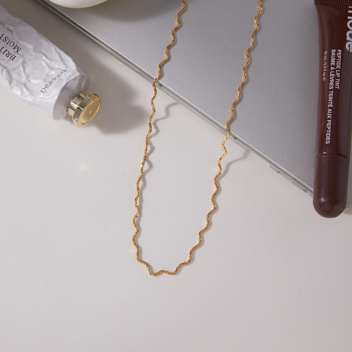 Wave Chain Necklace