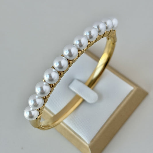 Pearl Design Bangle