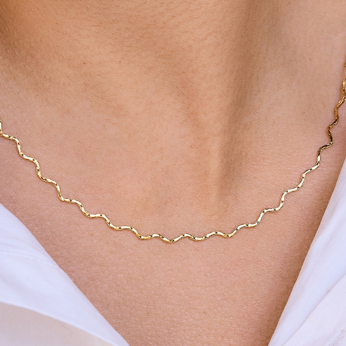 Wave Chain Necklace