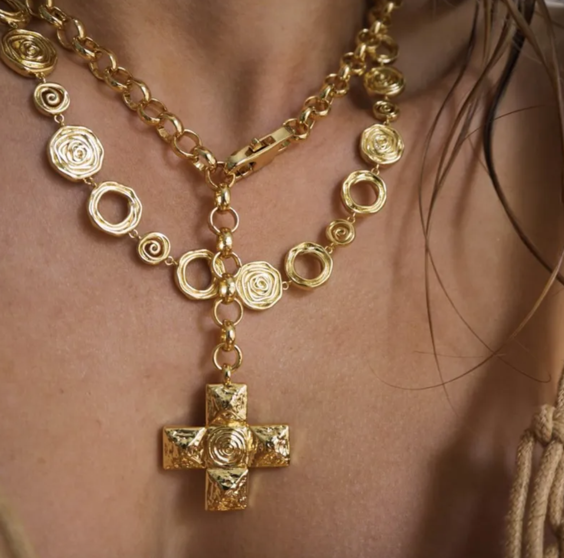18k gold-plated stainless steel