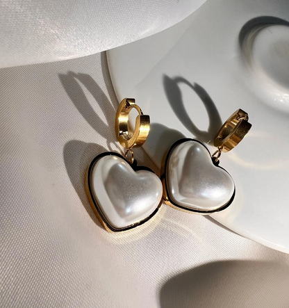 Heart Pearl Earring