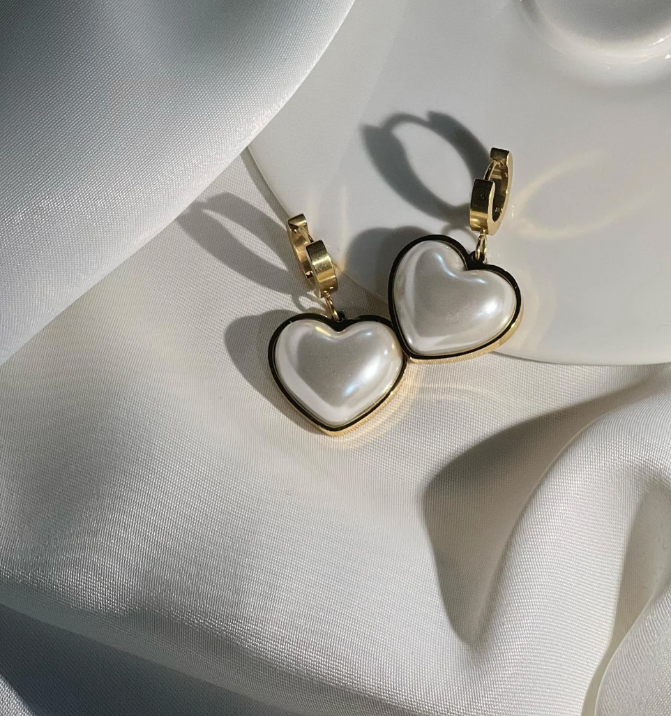 Heart Pearl Earring