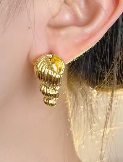 Tower Shell Earring