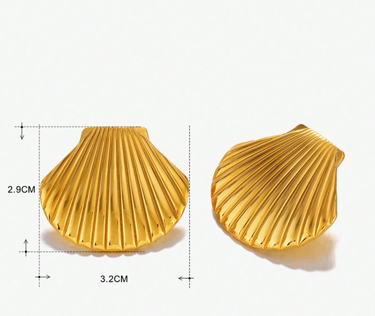 Shell Oversize Earring