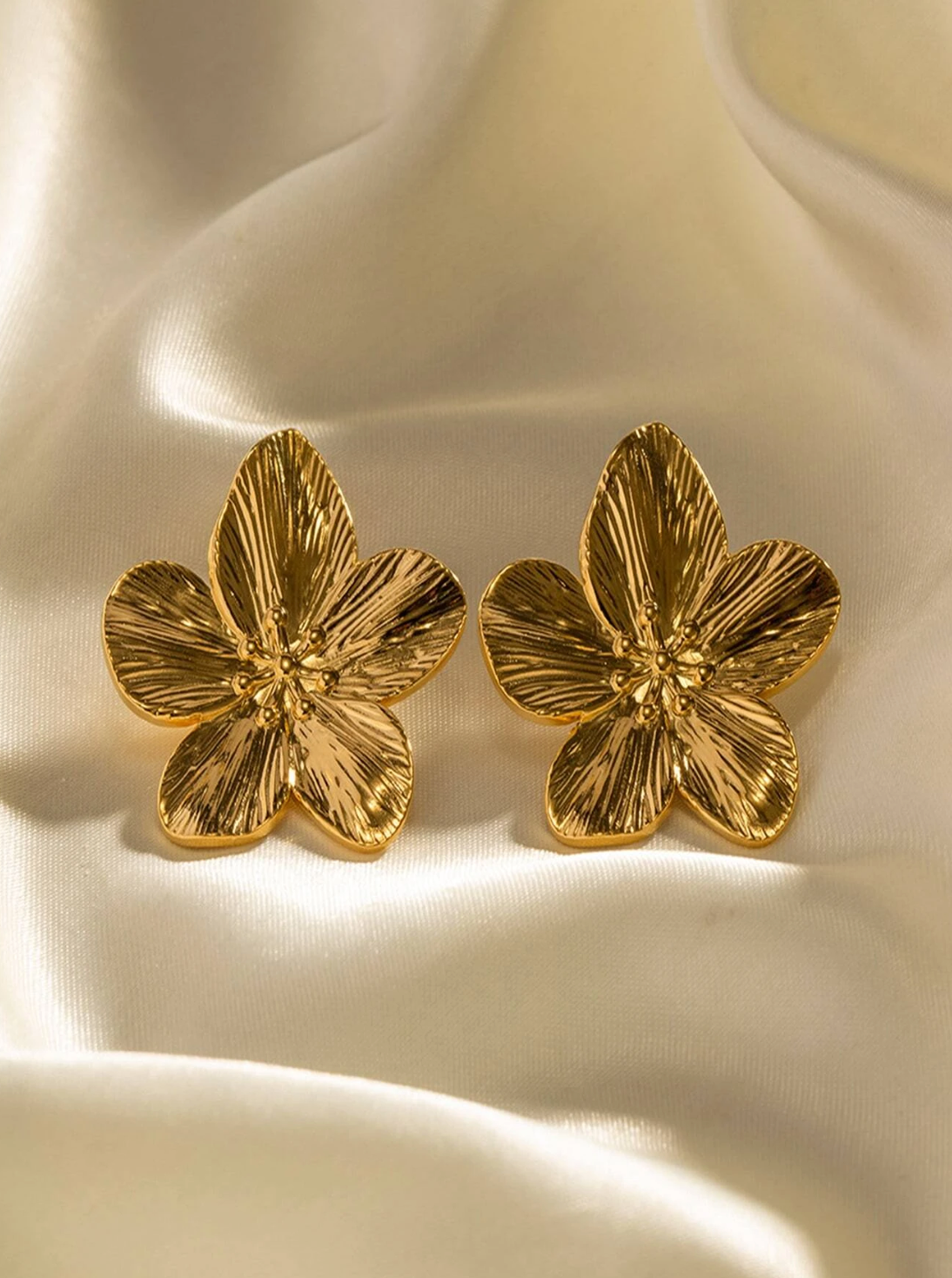 Flowers Design Earring