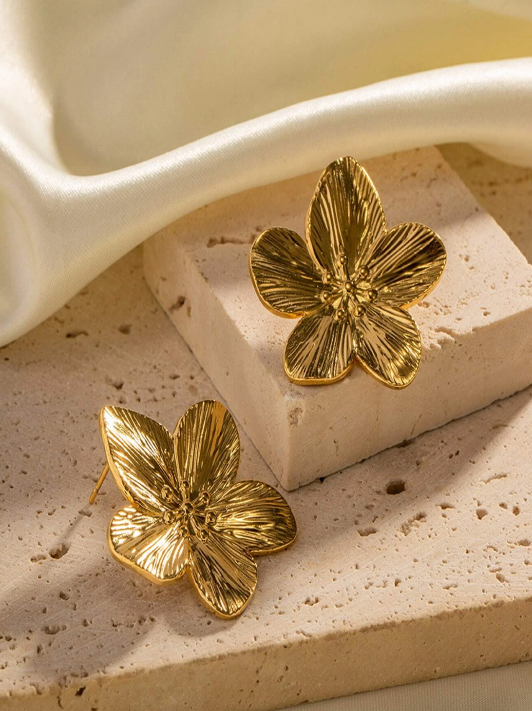 Flowers Design Earring