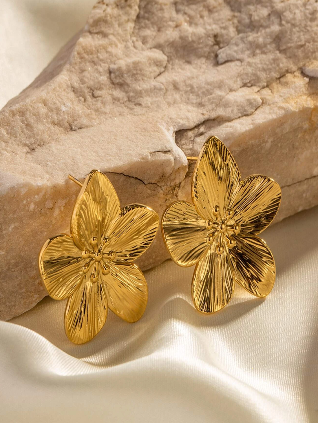 Flowers Design Earring